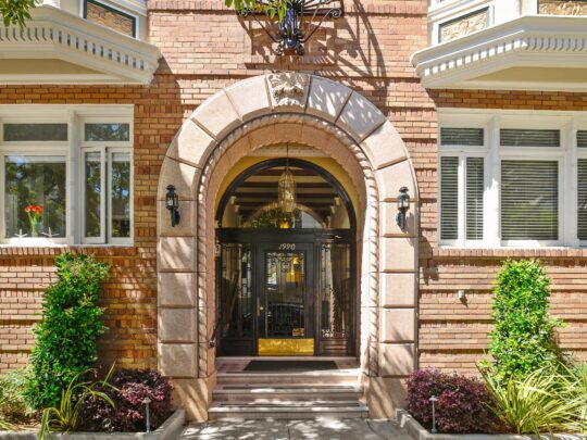 1990 Green St #207, San Francisco